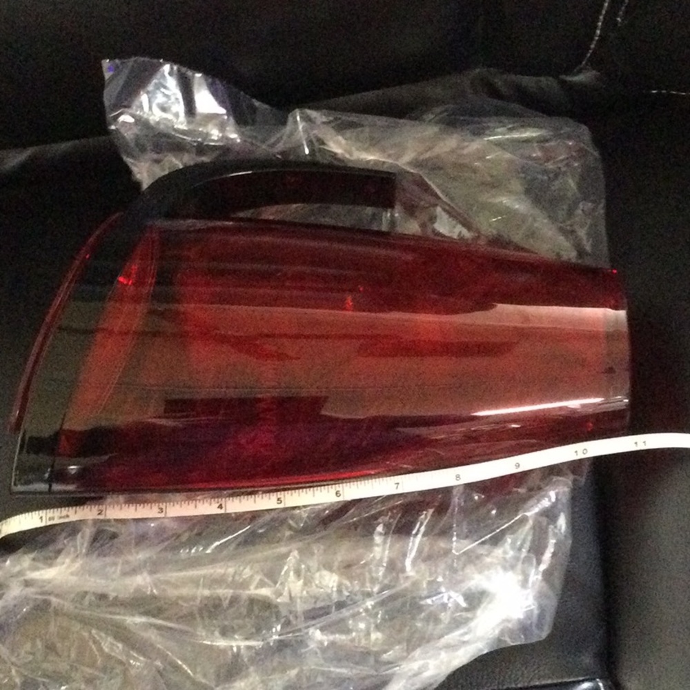 New Remy Martin Pitcher - Picture 8 of 13